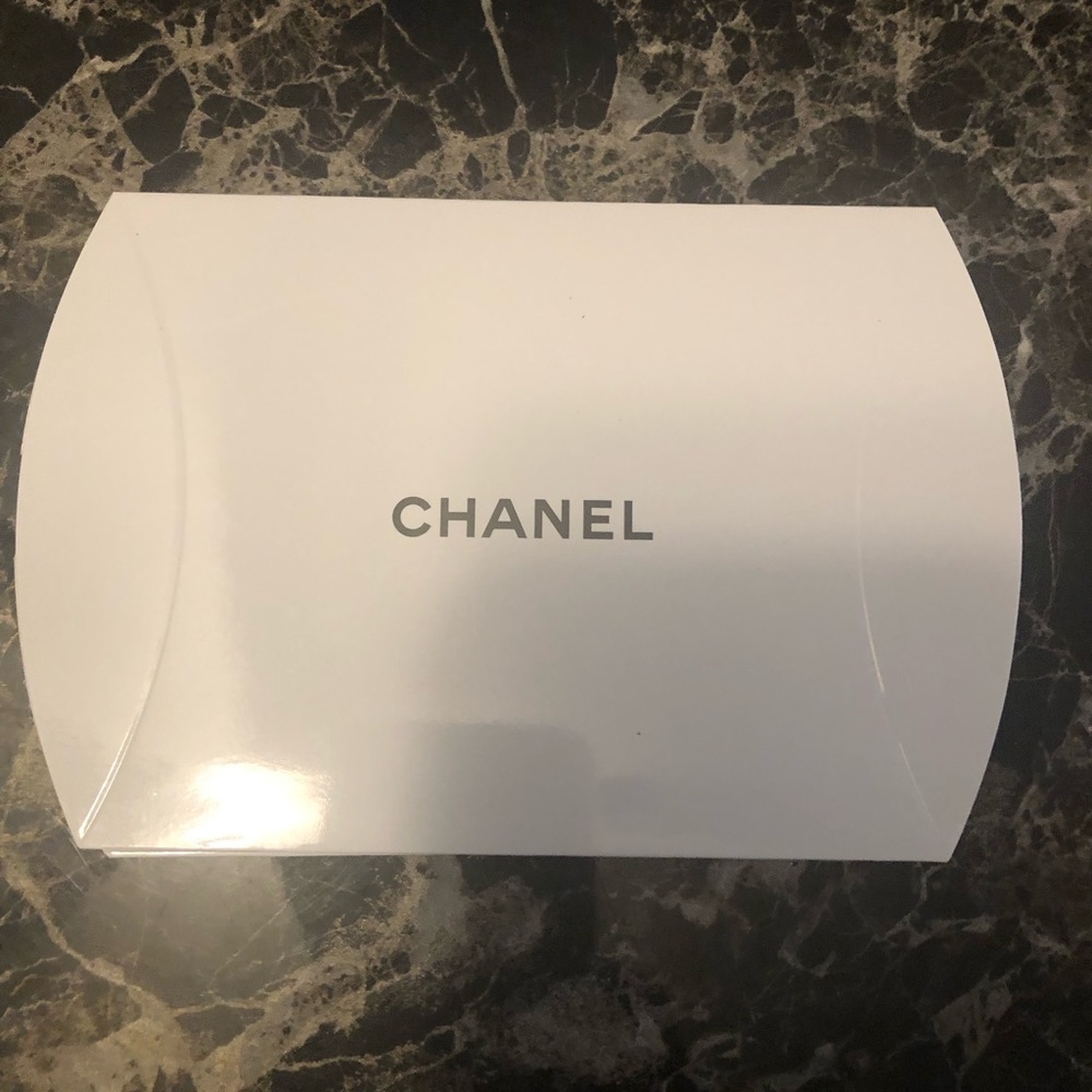 NWOT CHANEL GIFT BOXES. U WILL GET ALL 5 of THEM